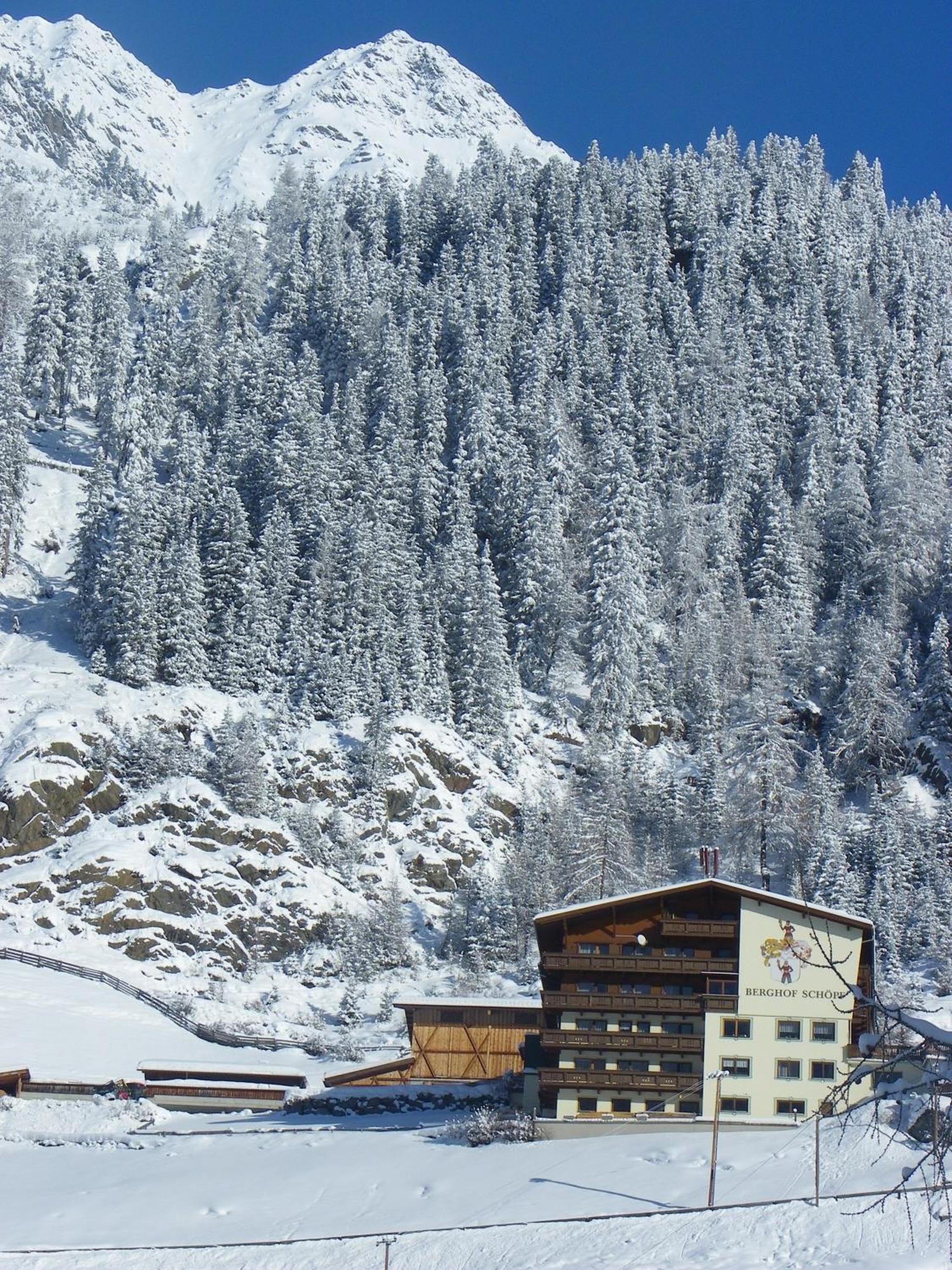 Gaestehaus Berghof Schoepf Längenfeld Exterior photo